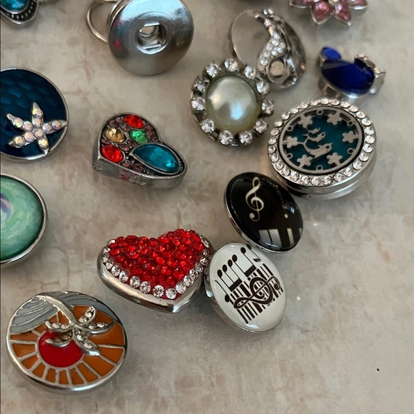 Colorful Snap Button Charms Collection Rings - Picture 5 of 6